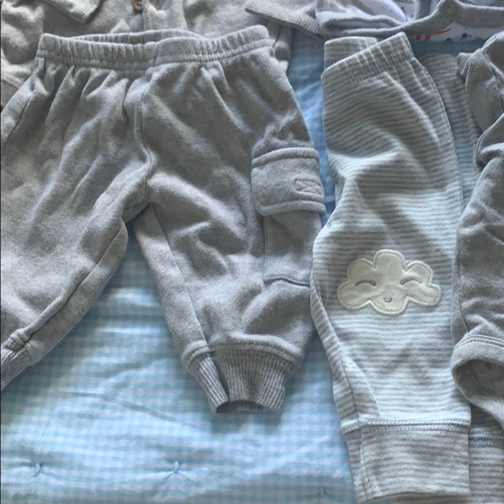 Carter’s Bundle - Picture 5 of 6